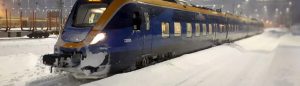 Tåg i snö